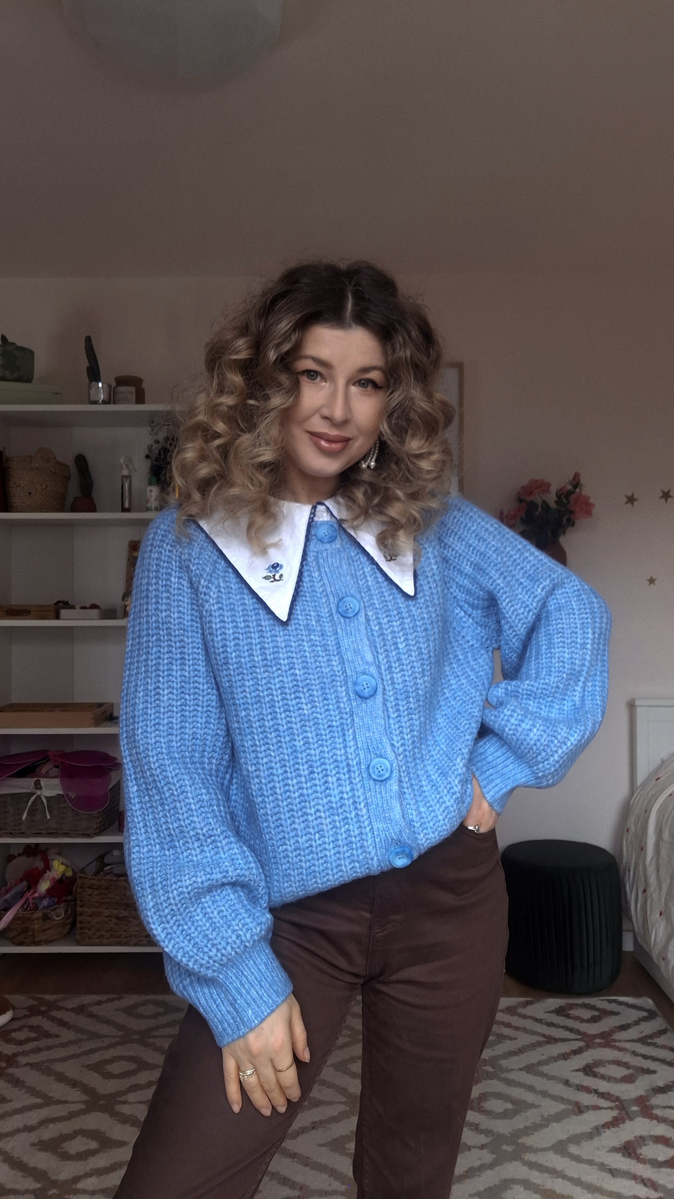 Cropped sweater